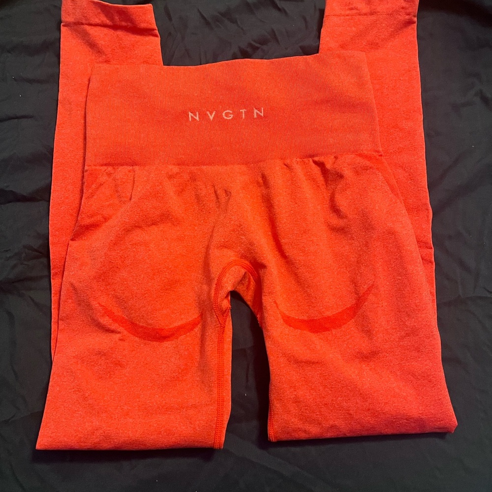 NVGTN Candy Apple contour leggings sz XS